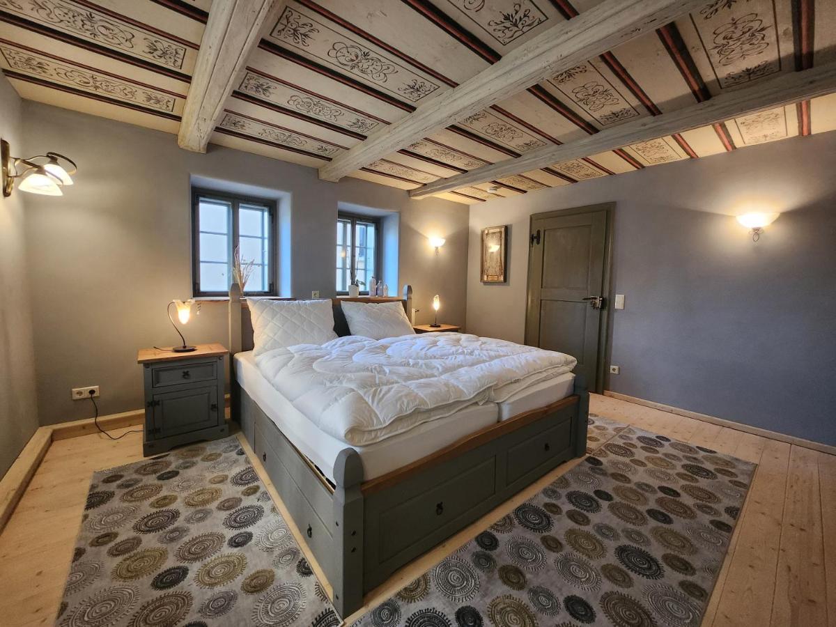 Aussergewoehnliches, Historisches, Spaetgotisches Wohnhaus Von 1519, Gries 5 Gera Eksteriør bilde
